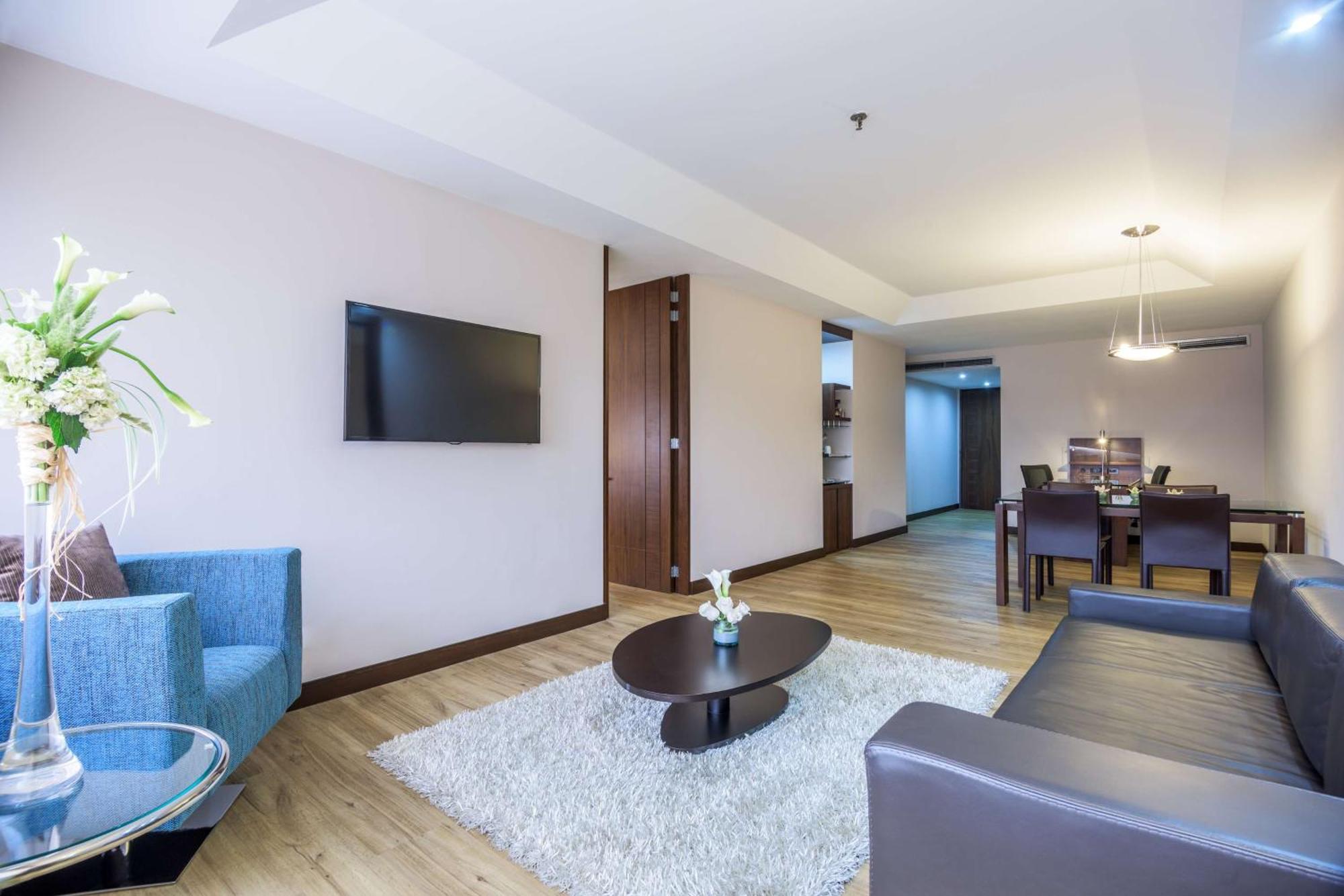 Nh Collection Bogota Wtc Royal Hotel Ngoại thất bức ảnh