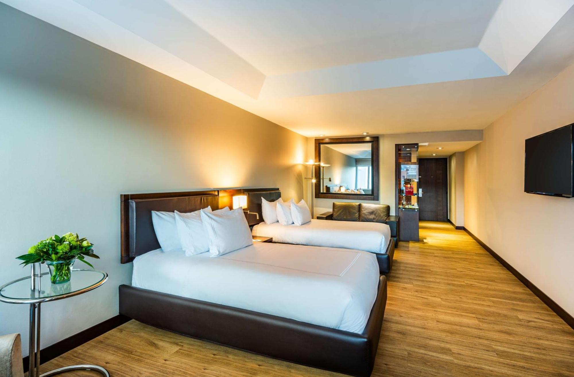 Nh Collection Bogota Wtc Royal Hotel Ngoại thất bức ảnh